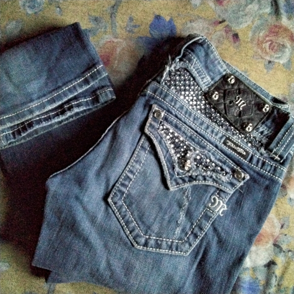 Miss Me Jeans - Picture 1 of 4